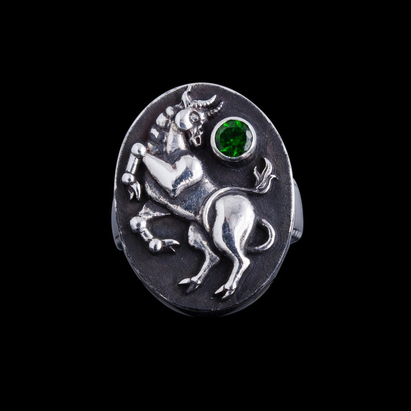 Taurus Ring with Chrome Diopside Gemstone
